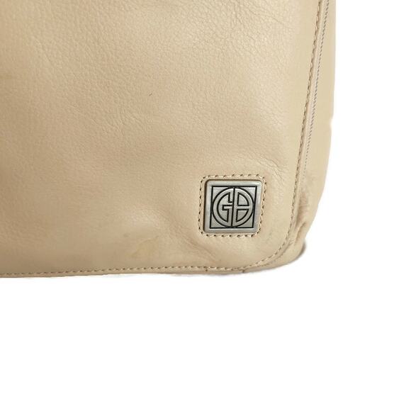 Giani Bernini Women's Beige Leather Messenger Crossbody Bag - Picture 5 of 9